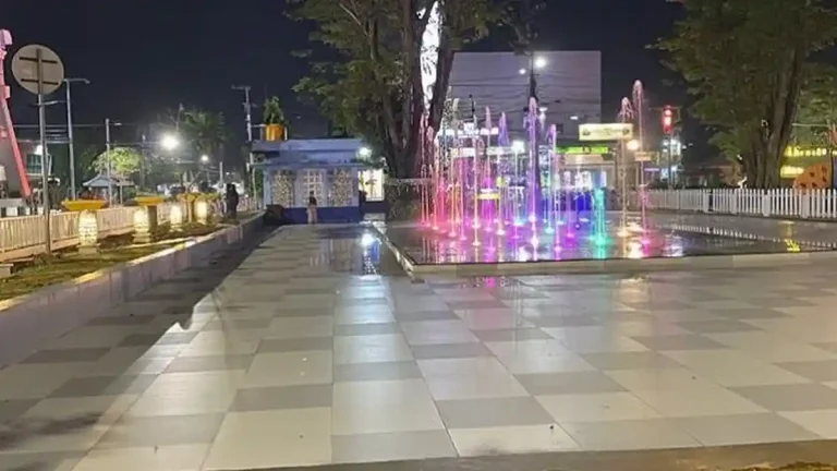 Trotoar Taman Van der Pijl Banjarbaru Rampung, Warga Kembali Menikmati Ruang Hijau Favorit